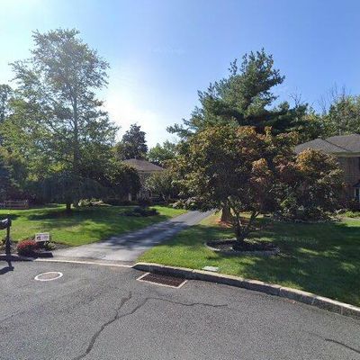 4 Beth Dr, Ambler, PA 19002