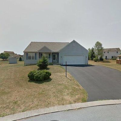 4 N Caterpillar Ct, Myerstown, PA 17067