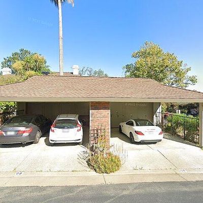 4 Picadilly Ct, San Rafael, CA 94903