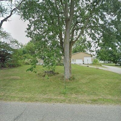 400 S Main St, Waldron, MI 49288