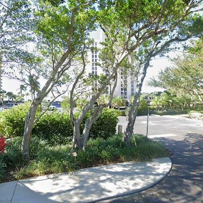 4005 Gulf Shore Blvd N #1205, Naples, FL 34103