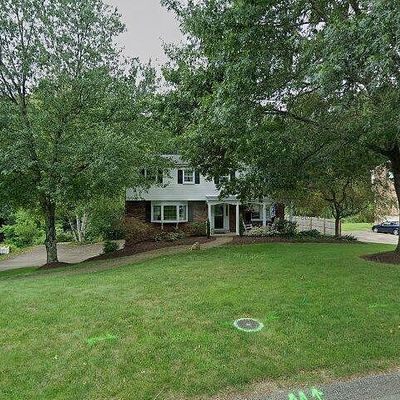 4011 Sloanwood Dr, Murrysville, PA 15668