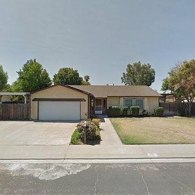 3406 Uranus Dr, Ceres, CA 95307