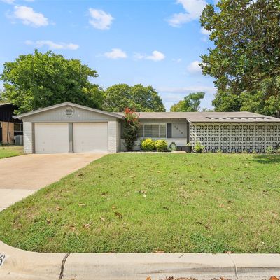 3416 Winifred Dr, Fort Worth, TX 76133