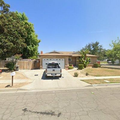 3460 W Celeste Ave, Fresno, CA 93711