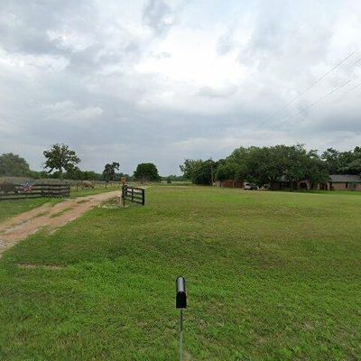 3478 Us Highway 90 A W, Hallettsville, TX 77964