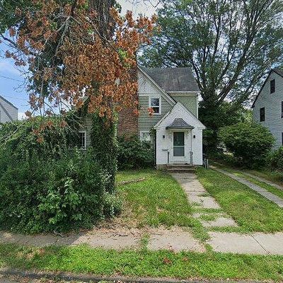 35 Ellsworth St, East Hartford, CT 06108