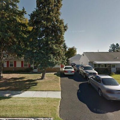 3605 Cloverdale Rd, Bensalem, PA 19020