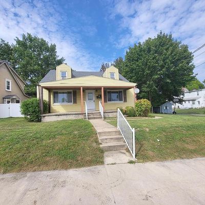 361 E Garfield St, Chambersburg, PA 17201