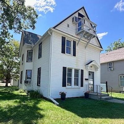 424 W Main St, Caledonia, MN 55921