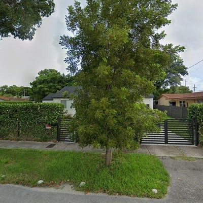 4250 Sw 6 Th St, Coral Gables, FL 33134