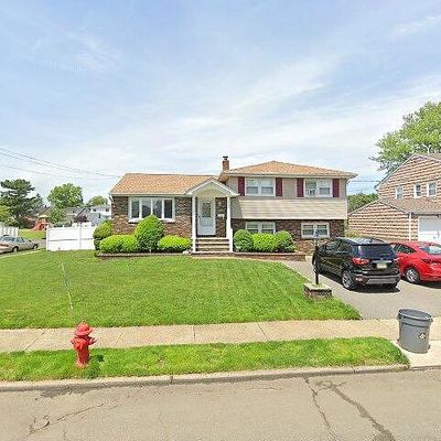 435 Van Luyn Ter, Saddle Brook, NJ 07663