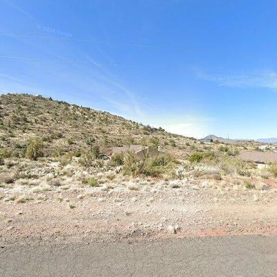 4350 E Lazy Y U Dr, Kingman, AZ 86401