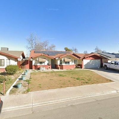 4412 Thatch Ave, Bakersfield, CA 93313