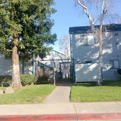 445 Almond Dr Apt # 84, Lodi, CA 95240