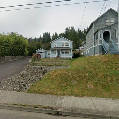 4461 Leif Erikson Dr, Astoria, OR 97103