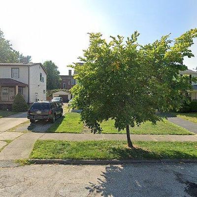 4466 Broadale Rd, Cleveland, OH 44109