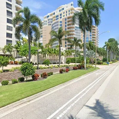 4501 Gulf Shore Blvd N #404, Naples, FL 34103