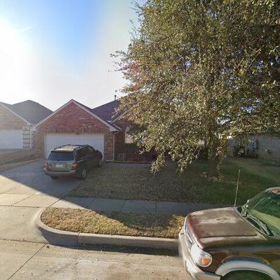 4513 Pine Grove Ln, Fort Worth, TX 76123