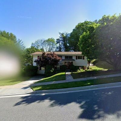 4522 Hawksbury Rd, Pikesville, MD 21208