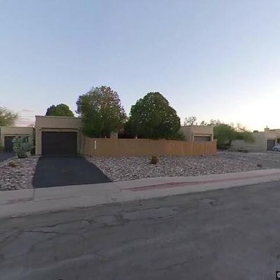 4533 W Pyracantha Dr, Tucson, AZ 85741