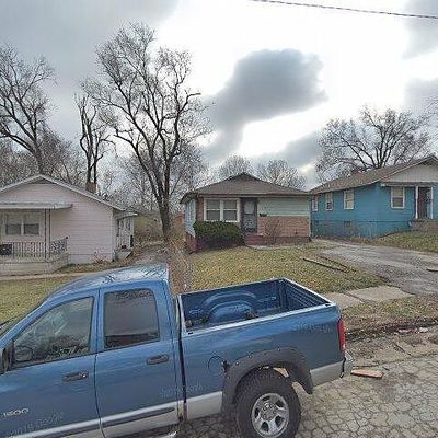 4547 Lister Ave, Kansas City, MO 64130