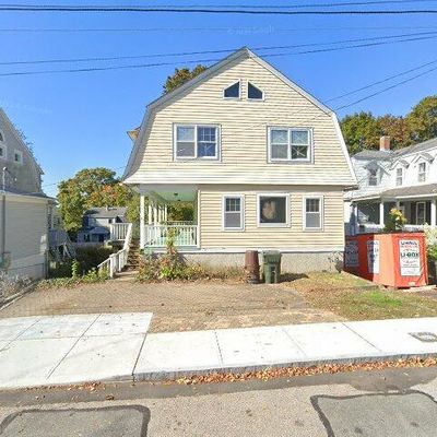 46 Park St, New London, CT 06320