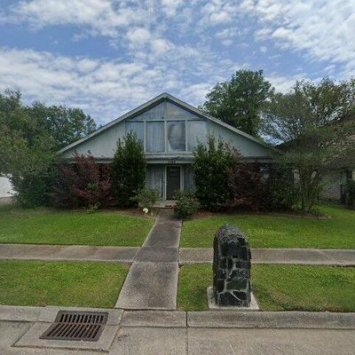 4660 Lennox Blvd, New Orleans, LA 70131