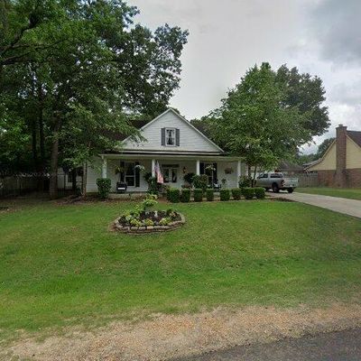 4041 Los Padres Dr, Nesbit, MS 38651