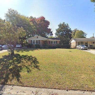 4042 Uppergate Ln, Charlotte, NC 28215