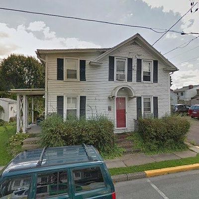 405 Saint Anthony St, Lewisburg, PA 17837