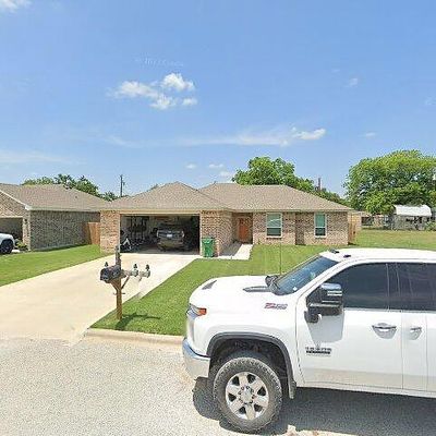 406 Colony St, Eastland, TX 76448