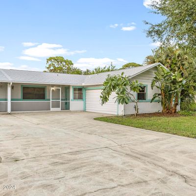 4077 Shuttle Ct, Merritt Island, FL 32953