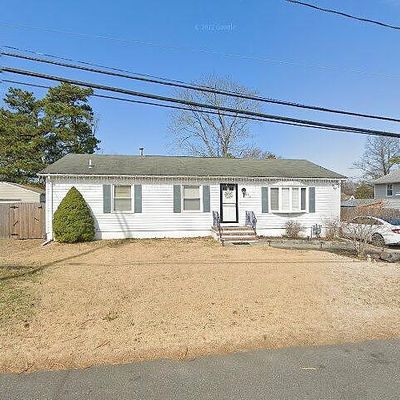 408 Cable Ave, Beachwood, NJ 08722