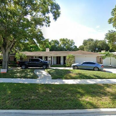 409 Palmetto Rd, Belleair, FL 33756