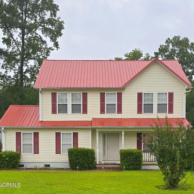 411 N Wilmington St, Richlands, NC 28574