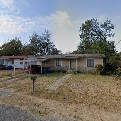 419 Maresh St, Taylor, TX 76574