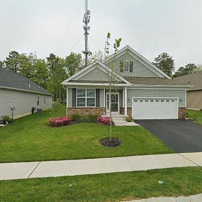 42 Flanders Dr, Barnegat, NJ 08005