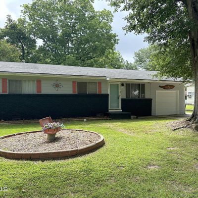 504 N Bennett St, Crystal Springs, MS 39059