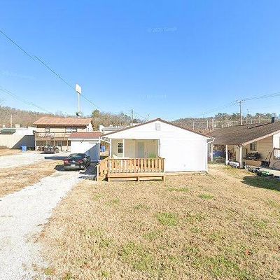 506 Wallace Ave, Rocky Top, TN 37769