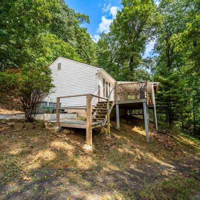 507 Jonathan Rd, Linden, VA 22642