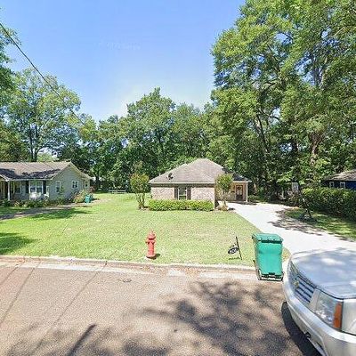 508 Lyon St, Canton, MS 39046