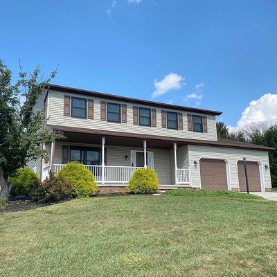 5091 Hickory View Dr, Spring Grove, PA 17362