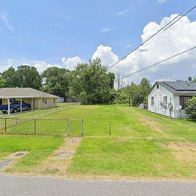 5144 Richland Dr, Marrero, LA 70072