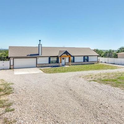 517 Brazos Hills Dr, Weatherford, TX 76087