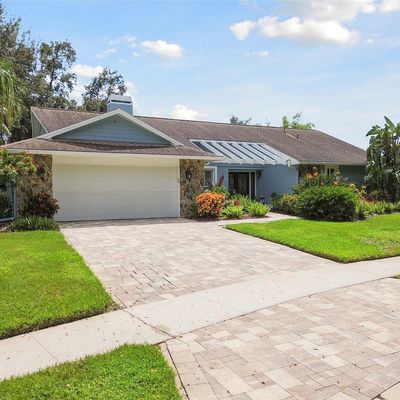 520 Palmdale Dr, Oldsmar, FL 34677