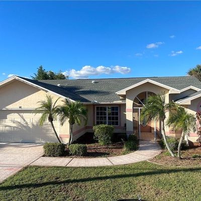 527 Rotonda Cir, Rotonda West, FL 33947