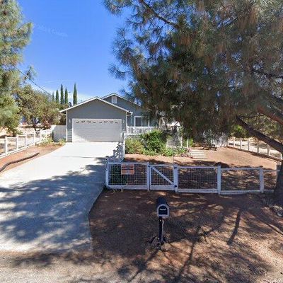 5320 Olympia Dr, Kelseyville, CA 95451