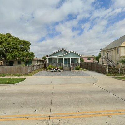 5322 Avenue S, Galveston, TX 77551