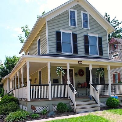 54 Bonnell St, Flemington, NJ 08822